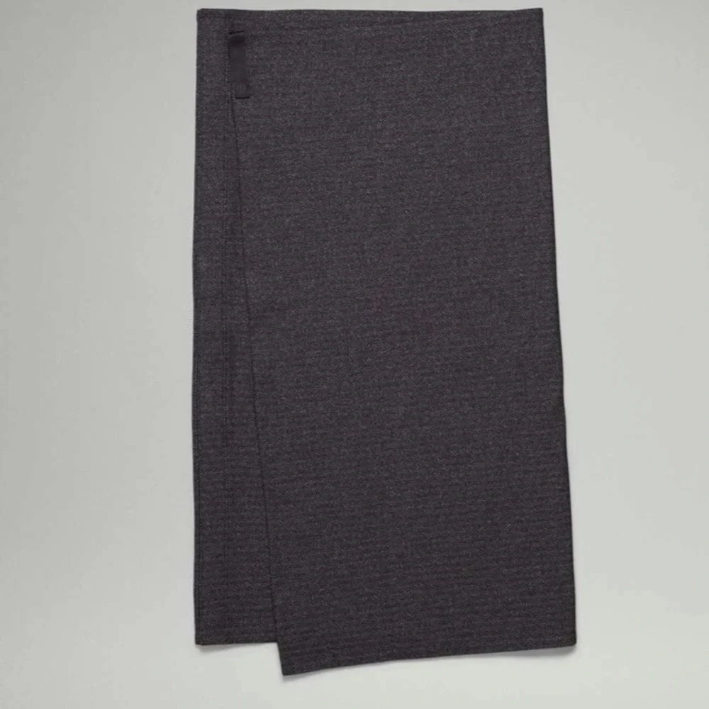 lululemon athletica materials rulu